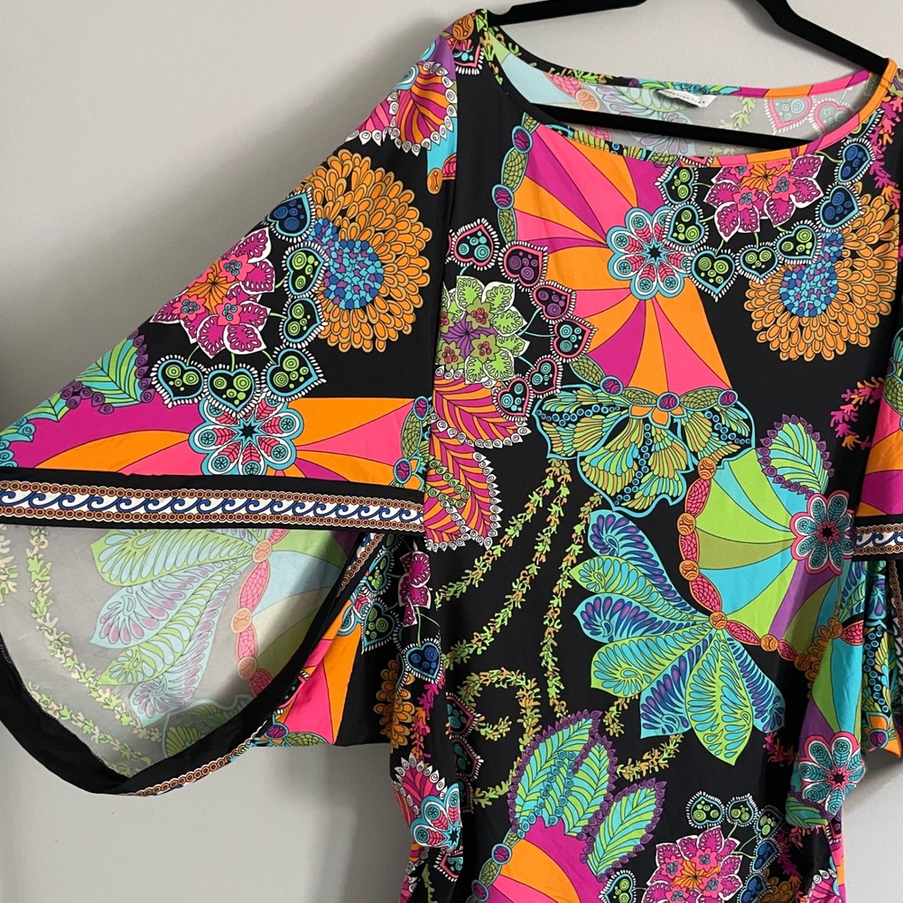 Trina Turk Tunic Top Medium Multicolor‎ Butterfly Sleeve Floral Psychedelic Max